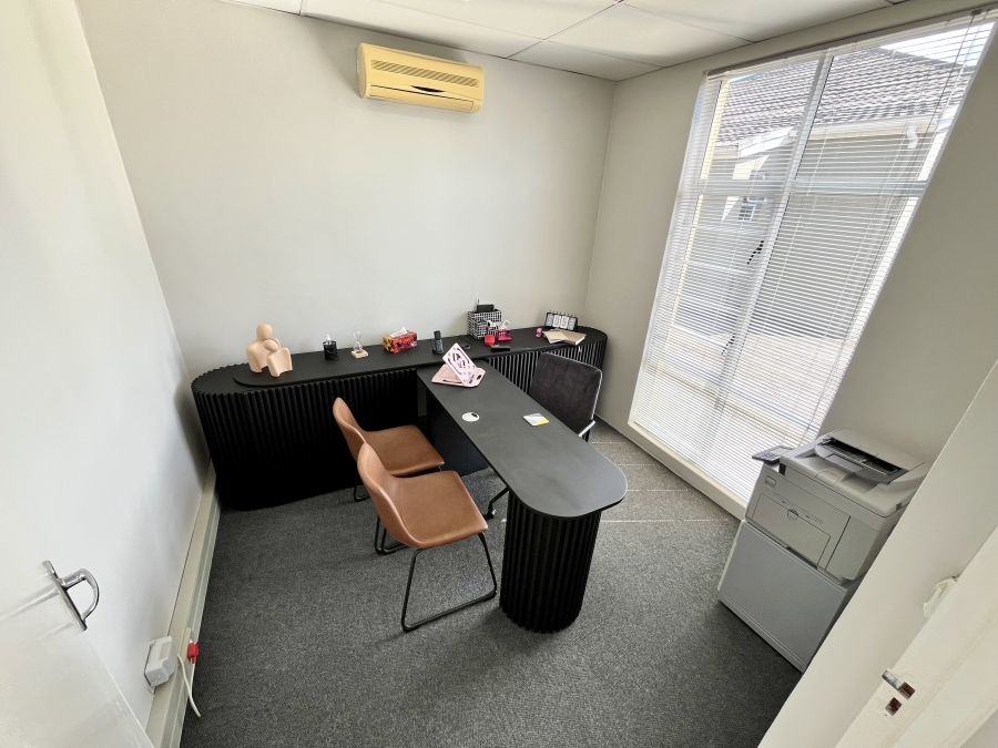 To Let commercial Property for Rent in Berea Eastern Cape